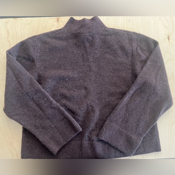& Other Stories mock neck sweater. Size S - Picture 2 of 4